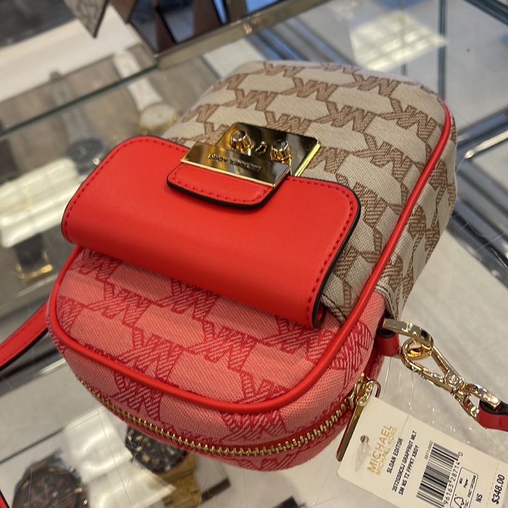 Michael Kors Sloan Editor Small Phone Logo Jacquard Crossbody
Grapefruit Multi - Picture 5 of 16
